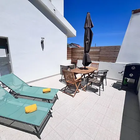 Charming Portuguese With Forested Hill Views * Vimeiro (Leiria)
